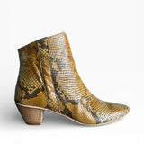 Stivaletto in morbida pelle snake print