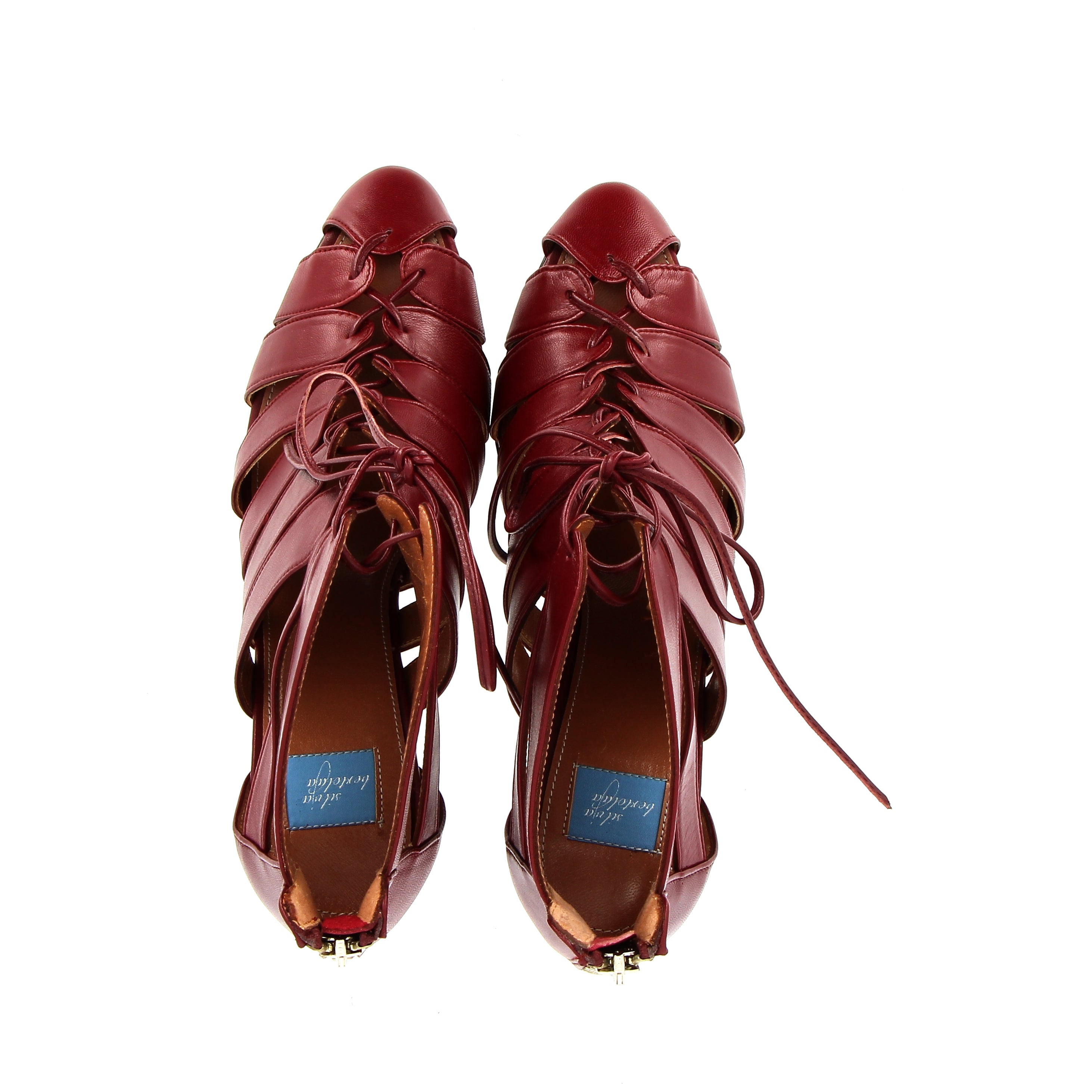 Sandalo semichiuso a lacci in nappa bordeaux