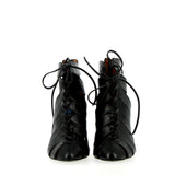 Sandalo semichiuso a lacci in nappa nera