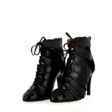 Sandalo semichiuso a lacci in nappa nera