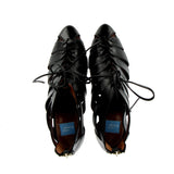 Sandalo semichiuso a lacci in nappa nera