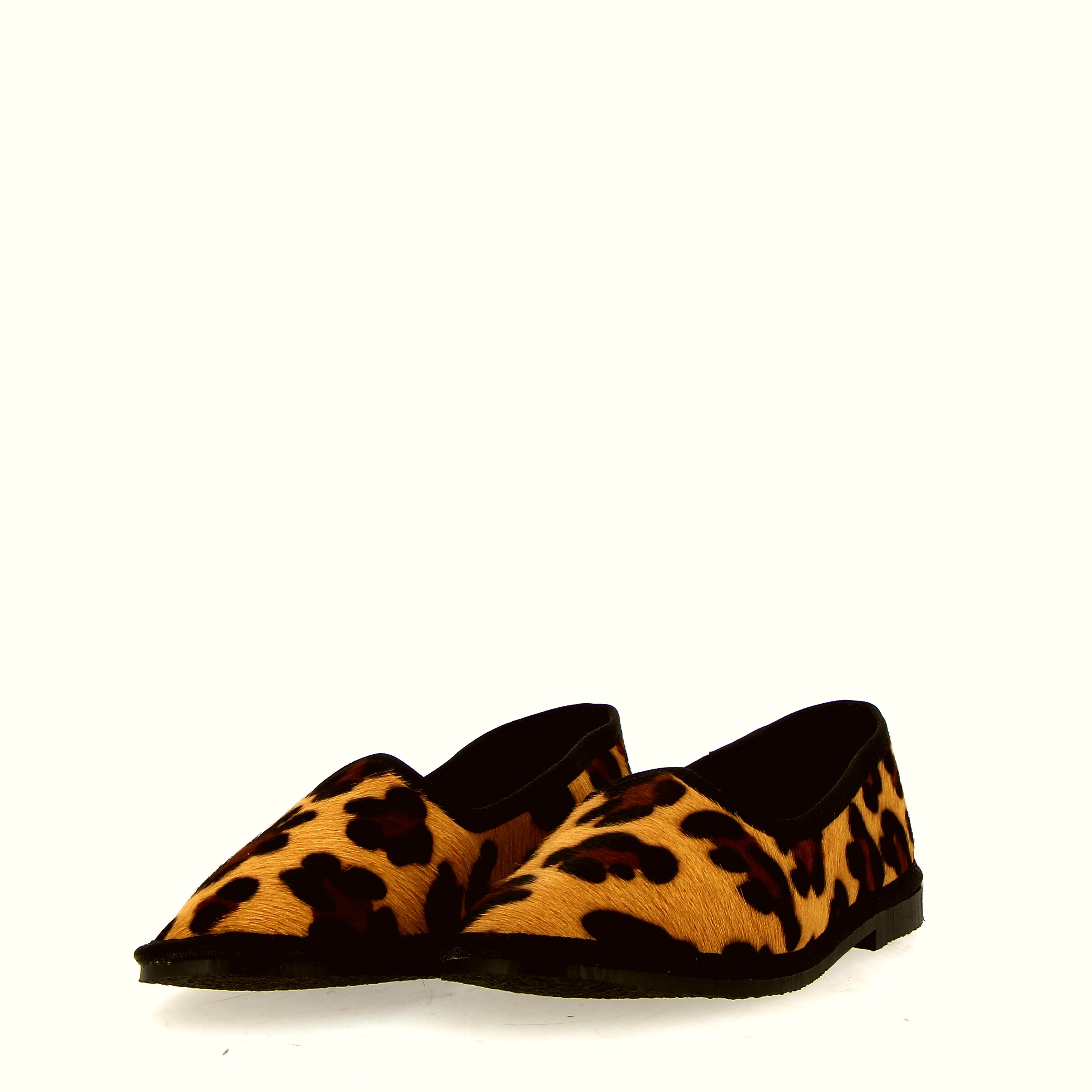 Supersoft leopard "Friulian" ballerina