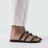 Sandalo Flat con strass nero con tre listini