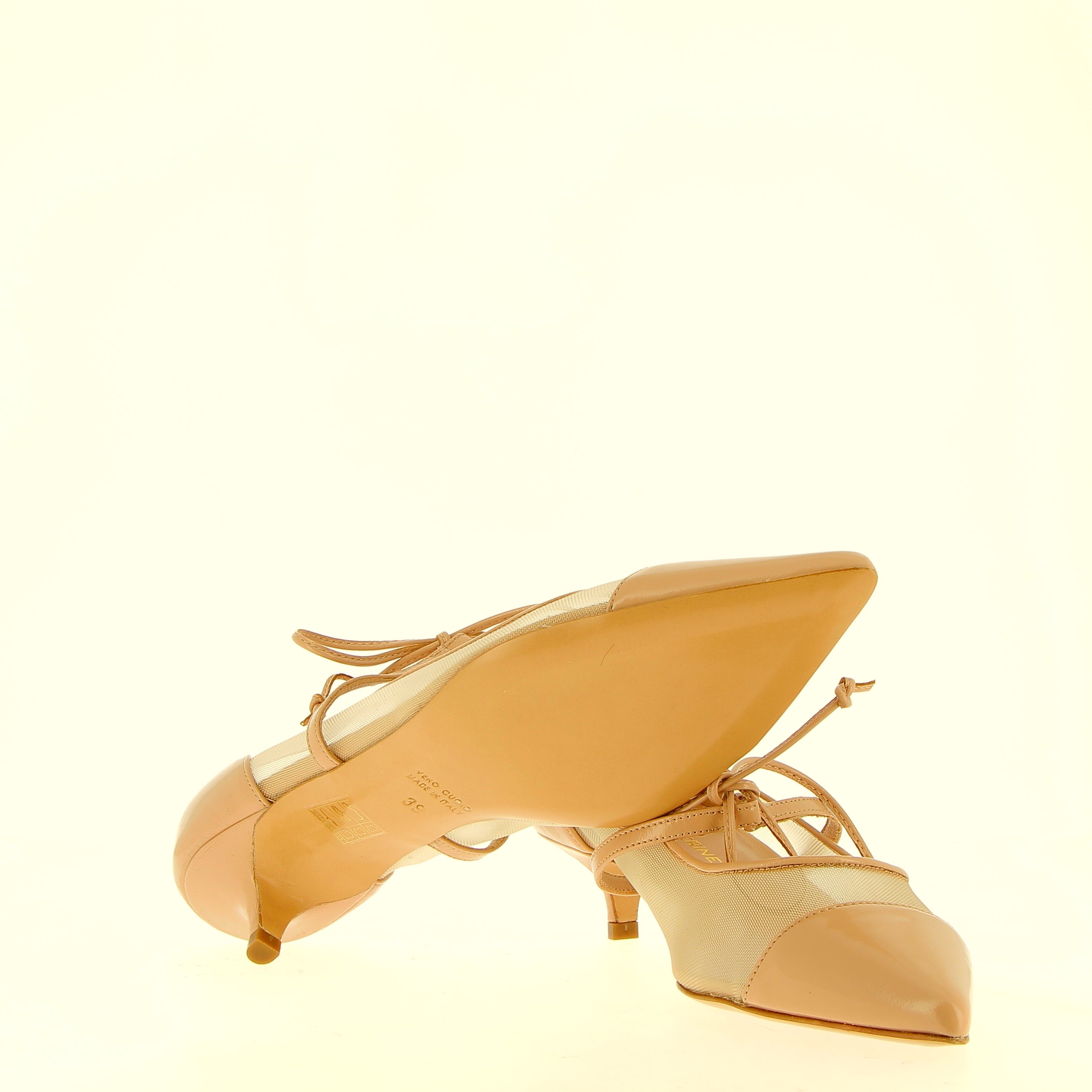 Nude leather and mesh low-cut with strap