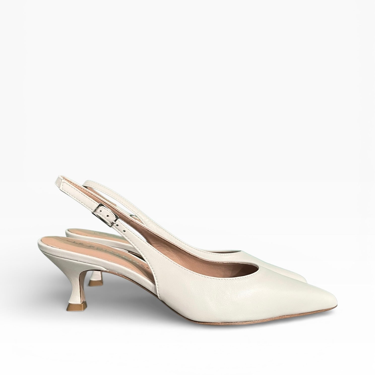 Slingback nappa latte a punta tacco 55