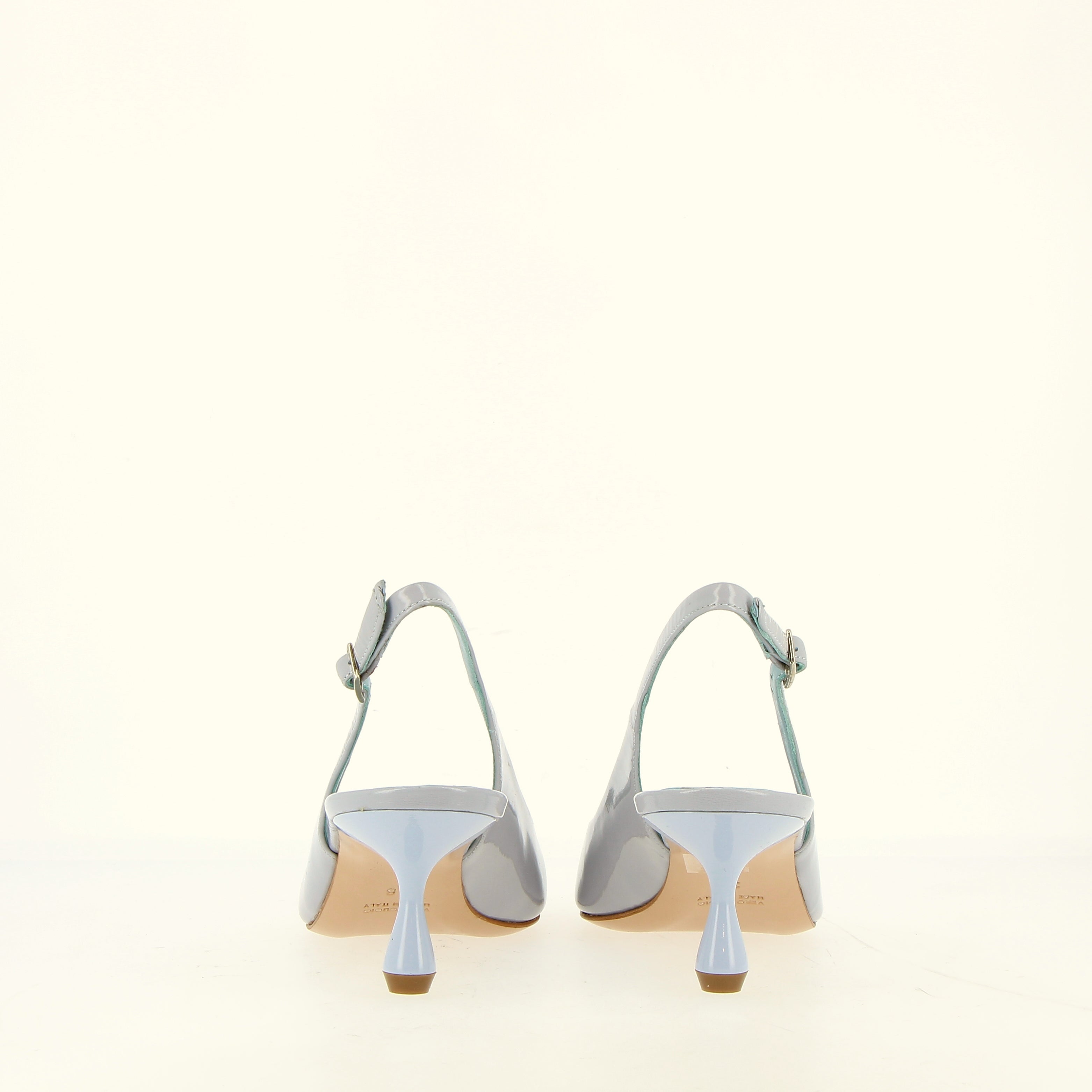 Slingback in verlux celeste