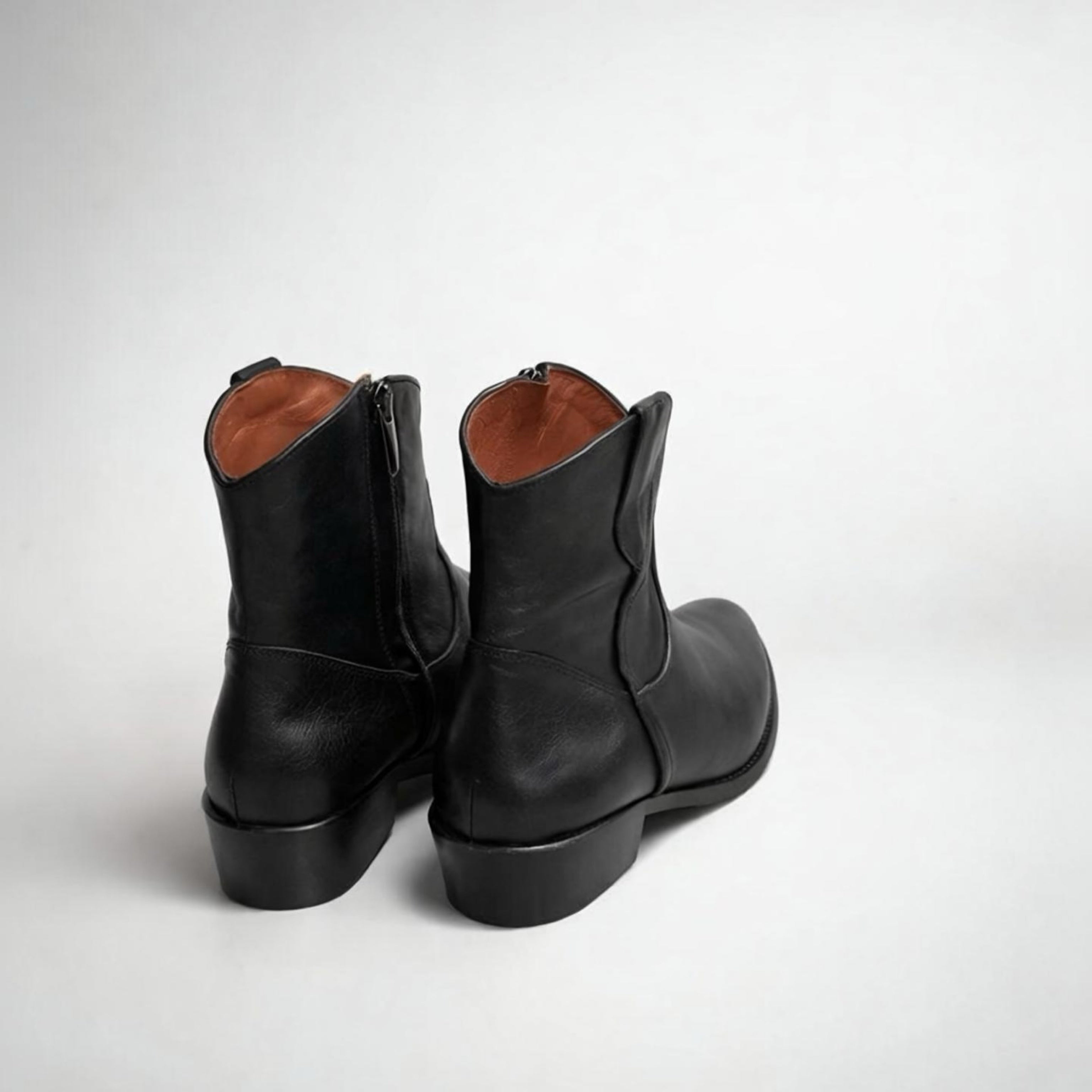 Texano in pelle nera