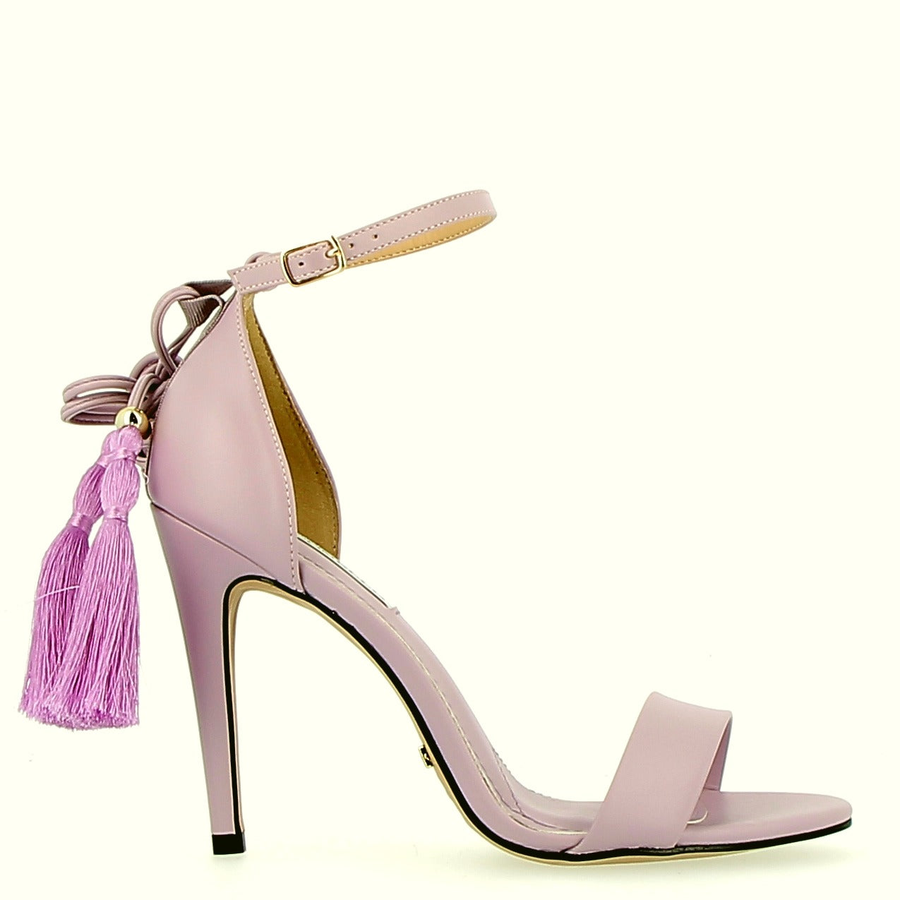 Lilac pink sandal on heel with pom pom lace
